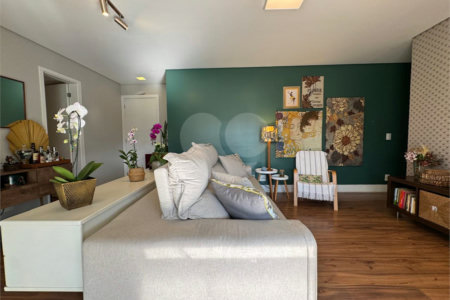 Apartamento à venda com 3 quartos, sendo 1 suíte, em Jardim Caravelas, São Paulo, SP