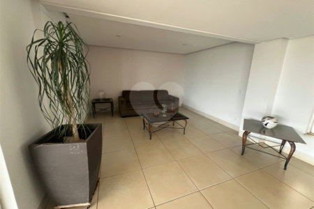 Apartamento à venda com 2 quartos, sendo 1 suíte, em Araés, Cuiabá, MT