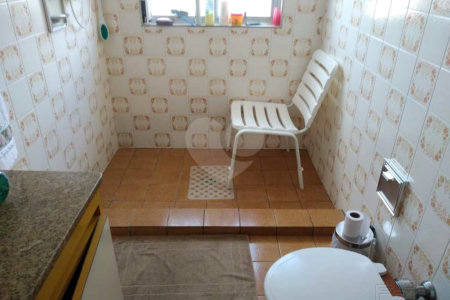 Sobrado à venda com 2 quartos, sendo 1 suíte, em Vila Monumento, São Paulo, SP