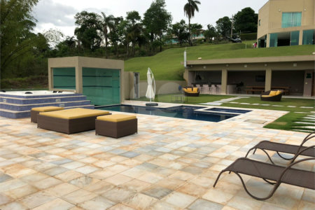 Condomínio à venda com 6 quartos, sendo 5 suítes, no Centro, Capitólio, MG