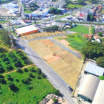 Terreno à venda com 1 suíte no condomínio Comercial Independência, Vinhedo - SP
