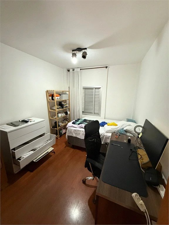 Apartamento à venda com 2 quartos, sendo 1 suíte, em Vila Madalena, São Paulo, SP