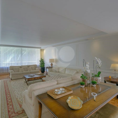 Apartamento à venda com 4 quartos, sendo 1 suíte, em Higienópolis, São Paulo, SP