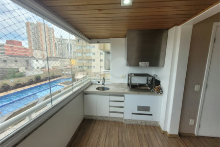 Apartamento à venda com 3 suítes no Centro, Santo André, SP