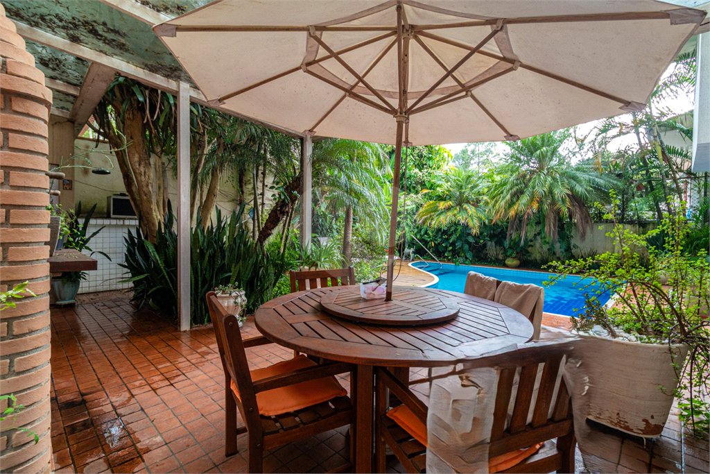 Casa de Vila à venda com 4 suítes em Alto da Boa Vista, São Paulo, SP