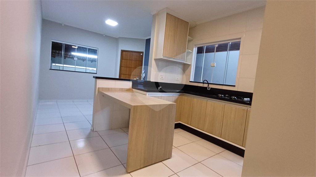Casa à venda com 2 quartos em Vila Mazzei, Itapetininga, SP