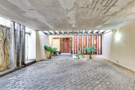 Sobrado à venda com 3 quartos, sendo 2 suítes,  em Alto da Boa Vista, São Paulo, SP