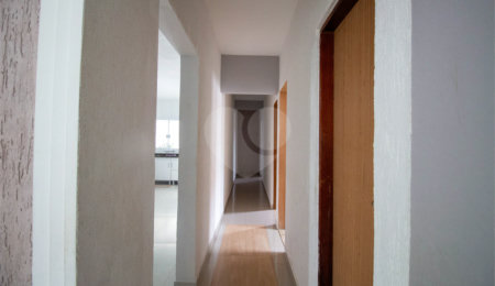 Casa Térrea à venda com 4 quartos, sendo 1 suíte,  em Nova Mairinque, Mairinque, SP