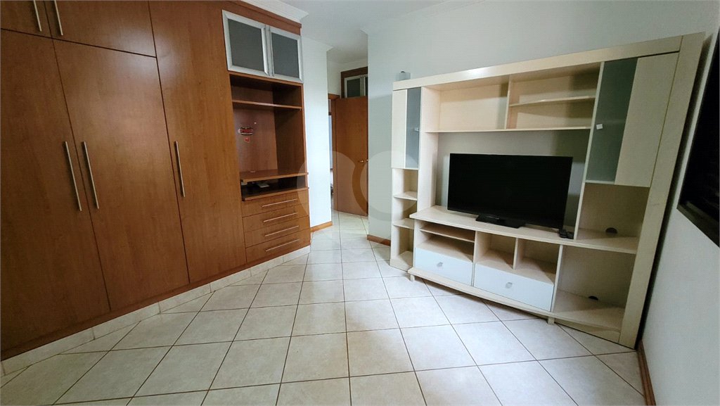 Apartamento à venda com 4 quartos, sendo 2 suítes, em Jardim São Luiz, Ribeirão Preto, SP