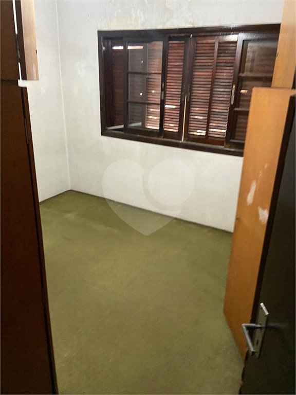 Sobrado à venda com 3 quartos, sendo 1 suíte,  em Parada Inglesa, São Paulo, SP