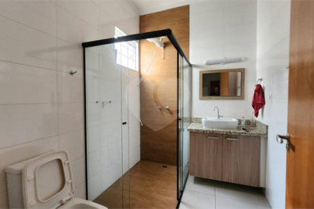Casa à venda com 3 quartos, sendo 1 suíte,  em Cidade Jardim, Araraquara, SP