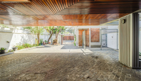 Casa à venda com 5 quartos, sendo 3 suítes,  em Alto da Boa Vista, São Paulo, SP