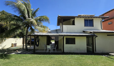 Casa em condomínio à venda com 7 quartos, sendo 4 suítes,  em Praia Rasa, Armação dos Búzios, RJ