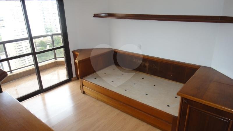 Apartamento à venda com 4 suítes em Vila Andrade, São Paulo, SP