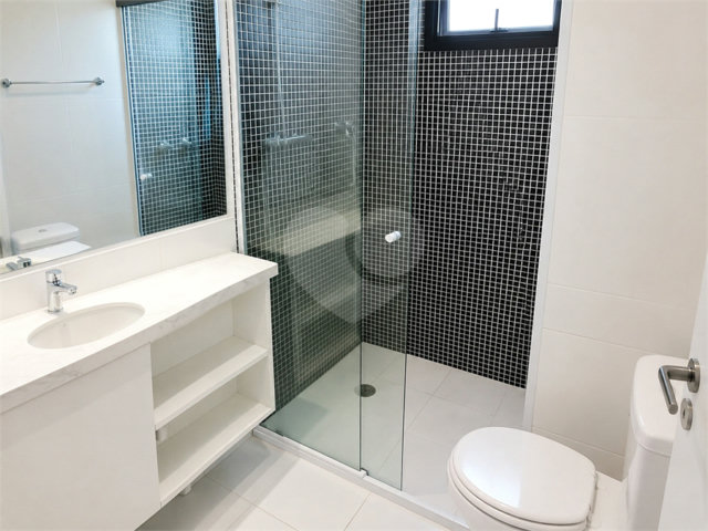 Apartamento à venda com 3 suítes em Moema, São Paulo, SP