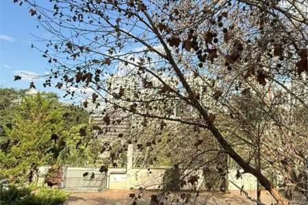 Casa à venda com 4 suítes no condomínio Vilas das Paineiras, São Paulo - SP