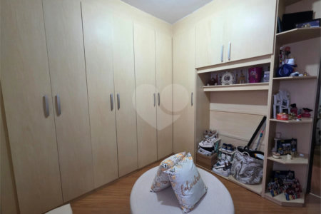 Sobrado à venda com 6 quartos, sendo 3 suítes, em Santa Teresinha, São Paulo, SP