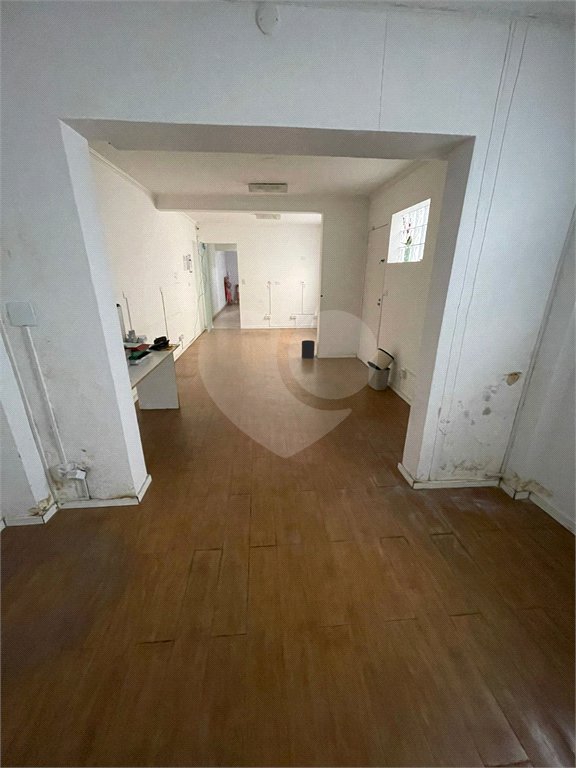 Sobrado à venda com 3 quartos, sendo 1 suíte, em Vila Mazzei, São Paulo, SP
