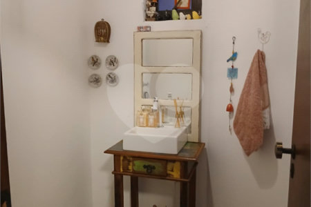 Apartamento à venda com 3 quartos, sendo 1 suíte,  em Vila Redentora, São José do Rio Preto, SP