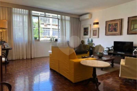 Apartamento à venda com 3 quartos, sendo 1 suíte, em Tijuca, Rio de Janeiro, RJ