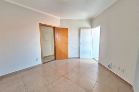 Casa à venda com 4 suítes no condomínio Terras de São Francisco, Vinhedo - SP