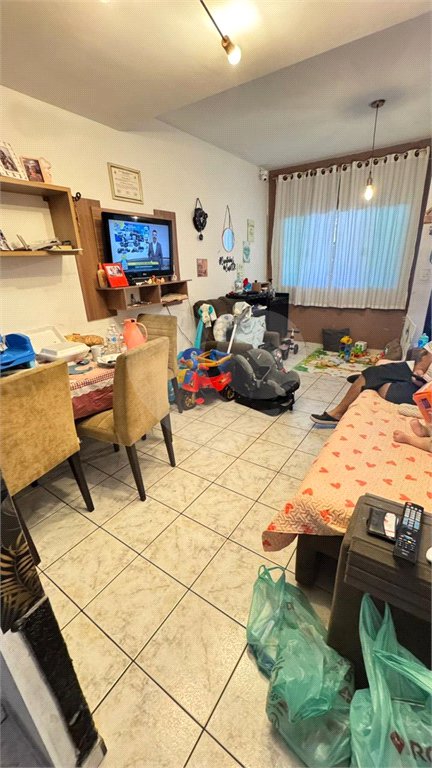 Sobrado à venda com 4 quartos em Interlagos, São Paulo, SP