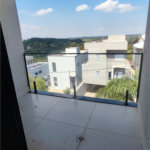 Casa à venda com 3 quartos, sendo 1 suíte,  no condomínio Terras de São Fernando, Cotia - SP