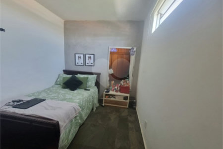 Casa à venda com 3 quartos, sendo 1 suíte, no Centro, Vinhedo, SP