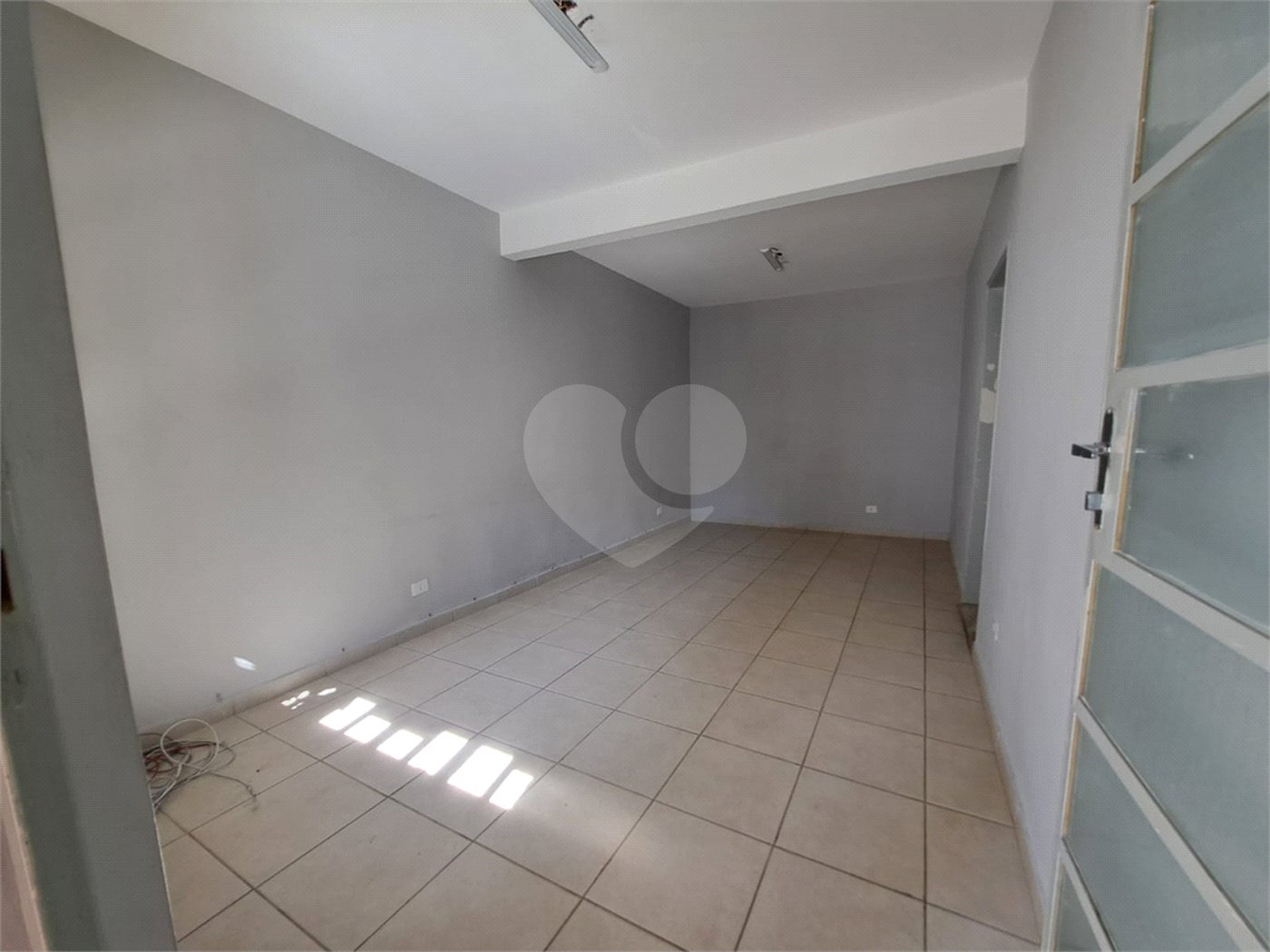Casa Térrea para alugar com 1 quarto, sendo 3 suítes,  em Indianópolis, São Paulo, SP
