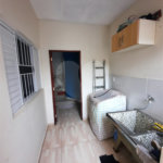 Casa Térrea com 2 dormitórios.