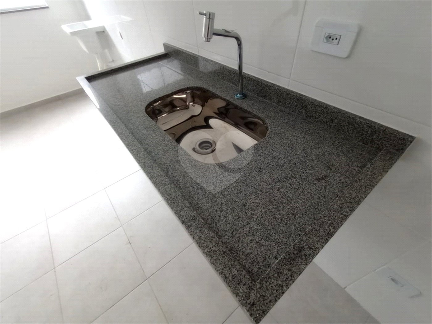 Apartamento à venda ou para alugar com 2 quartos em Vila Ema, São Paulo, SP