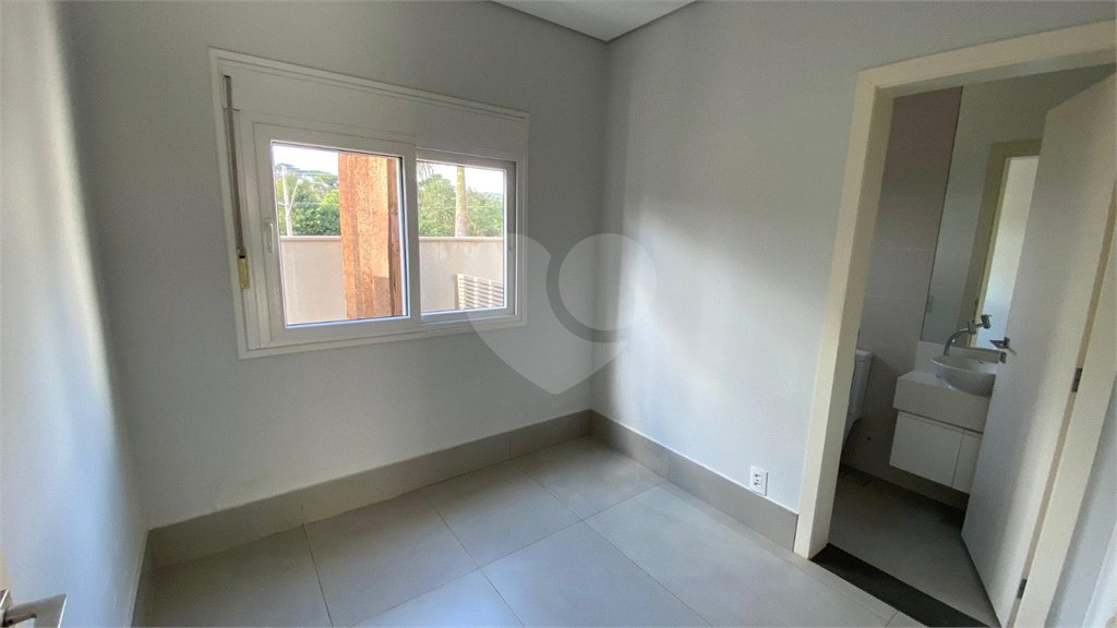 Casa à venda com 4 suítes no condomínio Portal Horizonte, Bragança Paulista - SP