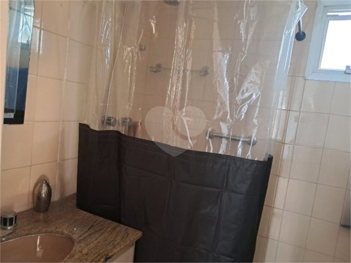 Apartamento à venda com 2 quartos em Moema, São Paulo, SP