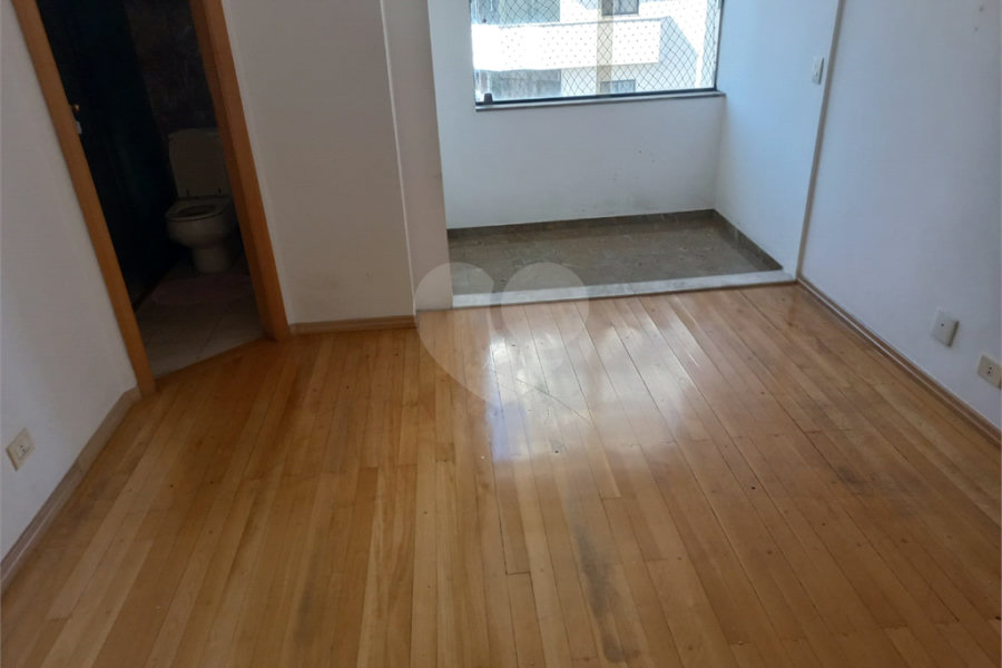 Apartamento à venda com 3 quartos, sendo 2 suítes, em Santana, São Paulo, SP