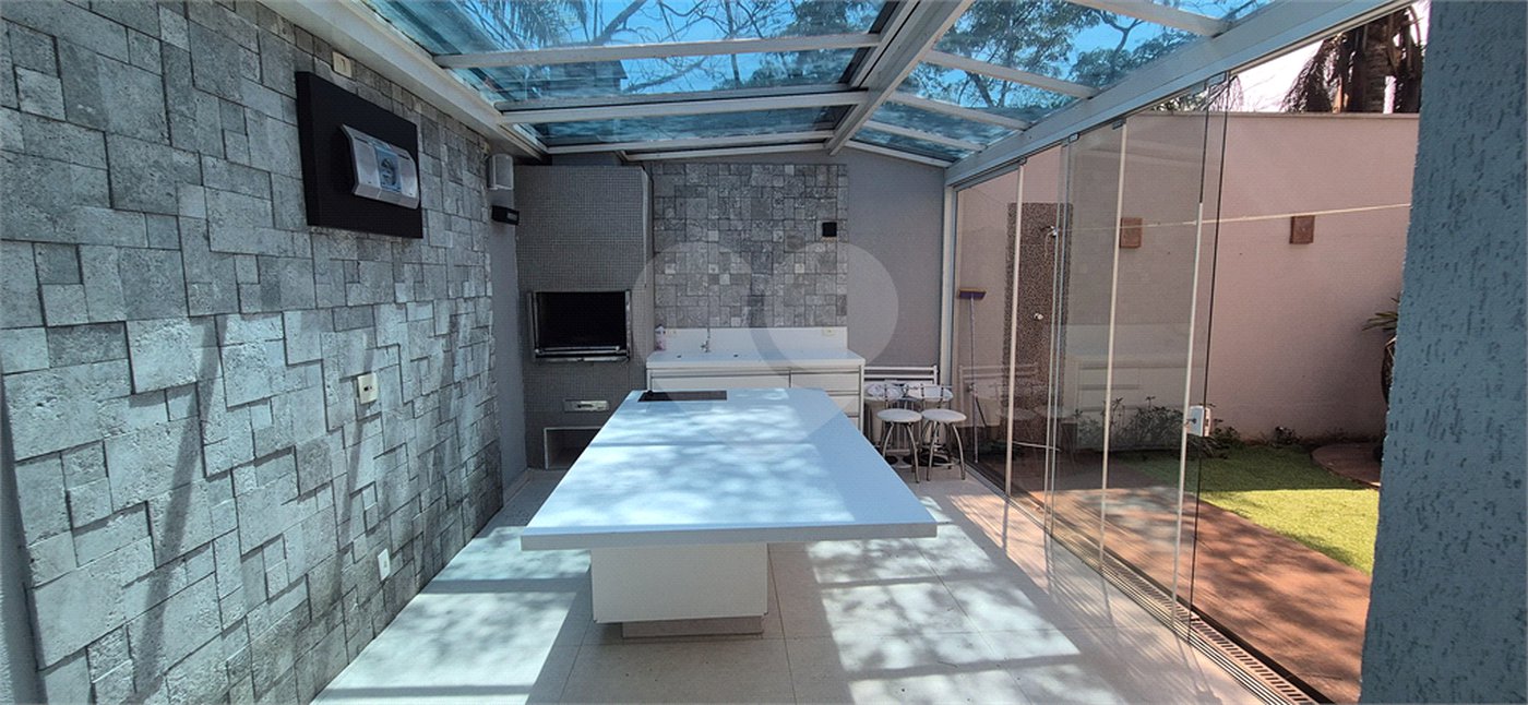 Casa à venda com 4 quartos, sendo 2 suítes,  no condomínio Aromaz, São Bernardo do Campo - SP