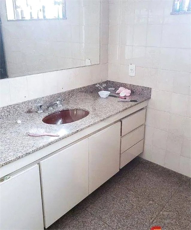 Casa à venda com 5 quartos, sendo 1 suíte, em Vila Santo Estevão, São Paulo, SP
