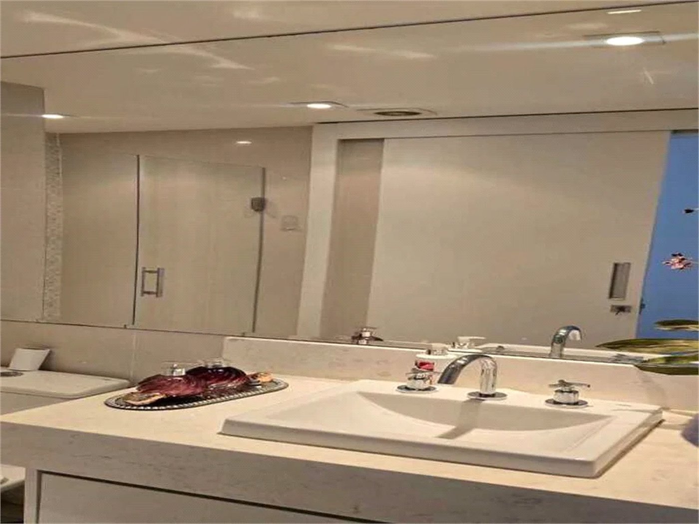 Apartamento à venda com 2 quartos, sendo 1 suíte, em Vila Gertrudes, São Paulo, SP