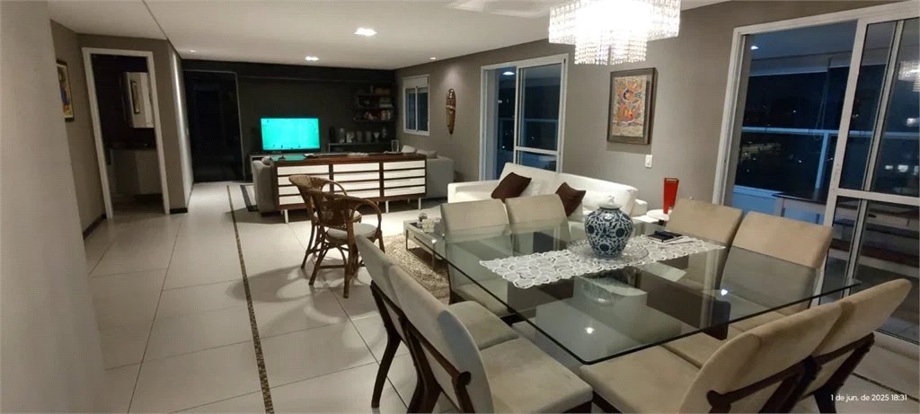 Apartamento à venda com 3 suítes em Jardim das Vertentes, São Paulo, SP