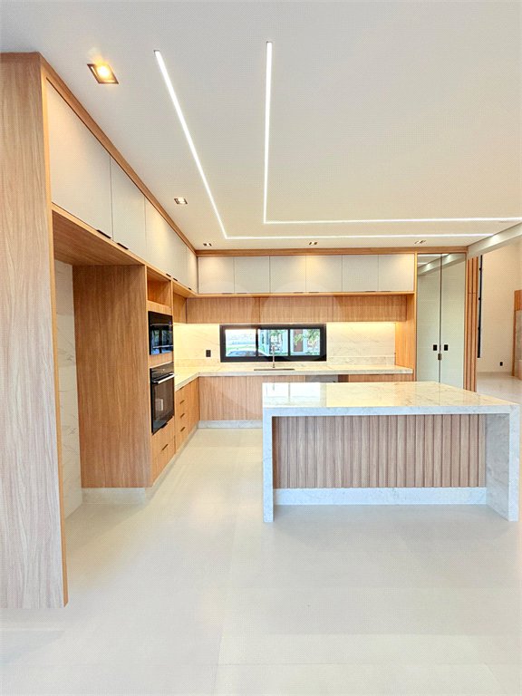 Casa à venda com 3 suítes no condomínio Jardim Residencial Dona Maria Candida, Indaiatuba - SP