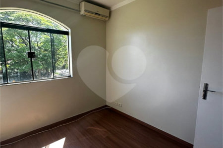 Apartamento à venda com 2 quartos, sendo 1 suíte, no Centro, Ponta Porã, MS