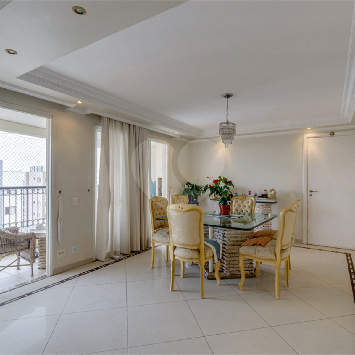 Apartamento à venda com 3 suítes em Vila Mascote, São Paulo, SP