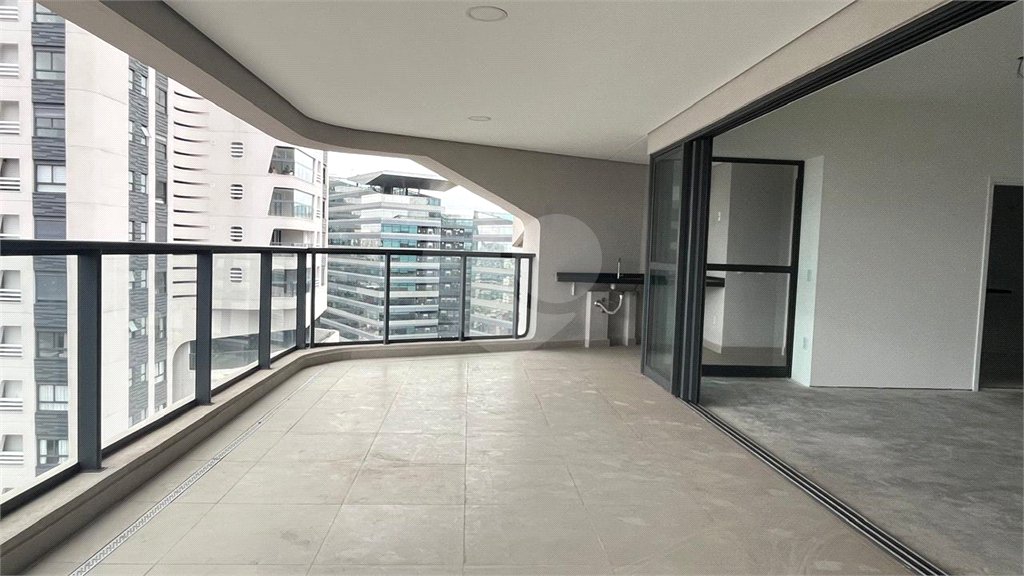 Apartamento à venda com 4 quartos, sendo 2 suítes, em Chácara Santo Antônio (zona Sul), São Paulo, SP