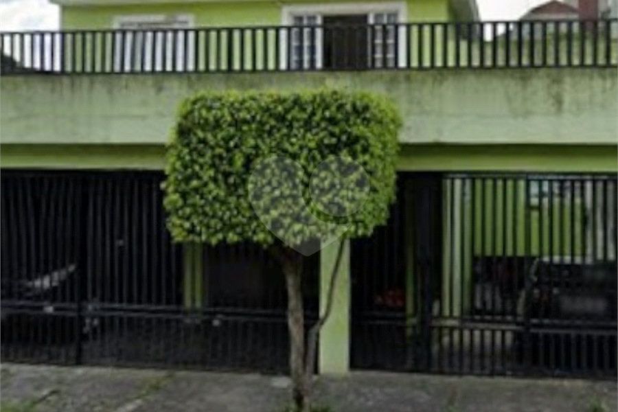 Sobrado à venda com 4 quartos, sendo 1 suíte, em Jaraguá, São Paulo, SP