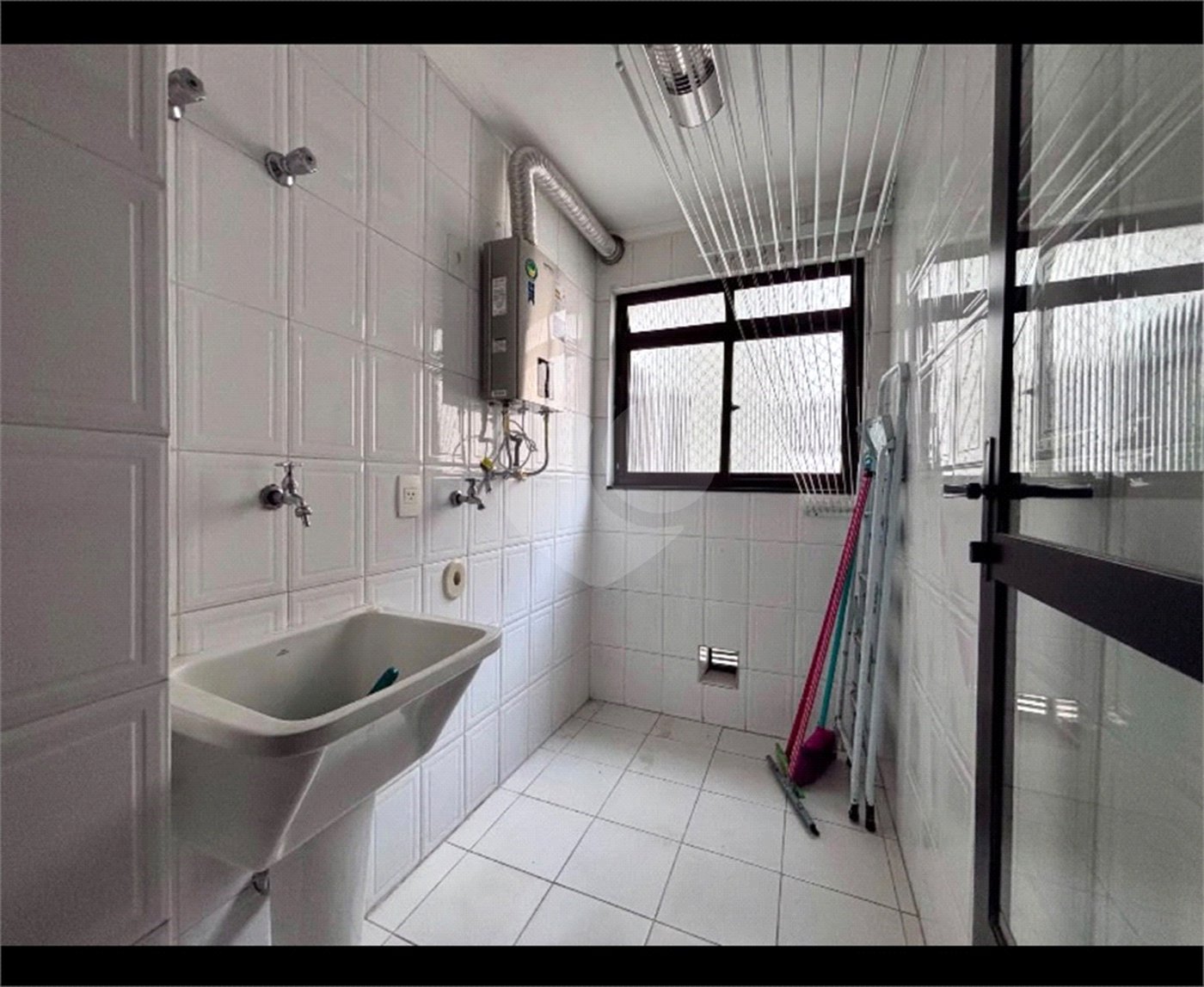Apartamento à venda com 3 quartos, sendo 1 suíte, em Parada Inglesa, São Paulo, SP