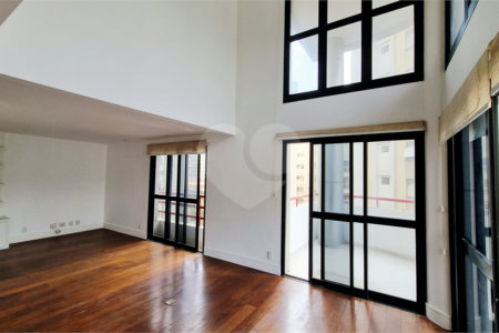 Duplex à venda com 4 suítes em Itaim Bibi, São Paulo, SP