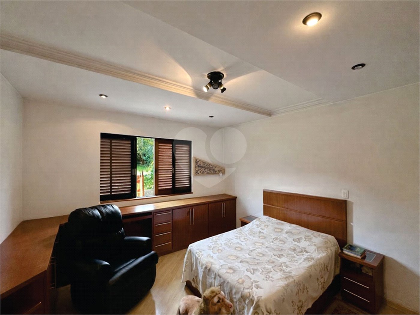 Casa á venda – Granja Viana