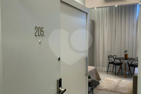 Apartamento à venda ou para alugar com 1 quarto em Pinheiros, São Paulo, SP