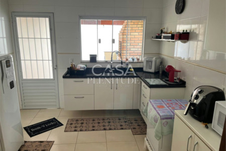 Casa em condomínio à venda com 3 quartos, sendo 1 suíte, no Centro, Araçoiaba da Serra, SP
