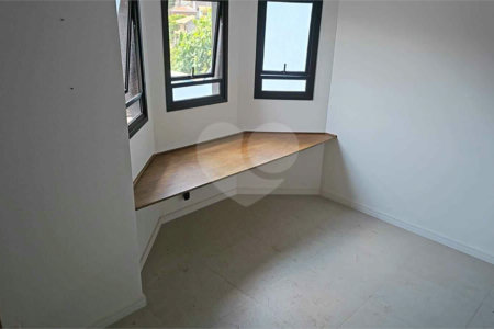 Casa Exclusiva e de Alto Padrão no Jardim Londrina - Um refúgio de Tranquilidade em São Paulo