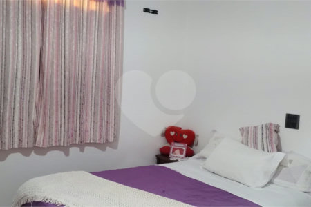 Casa à venda com 5 quartos, sendo 3 suítes,  em Vila Alpina, São Paulo, SP